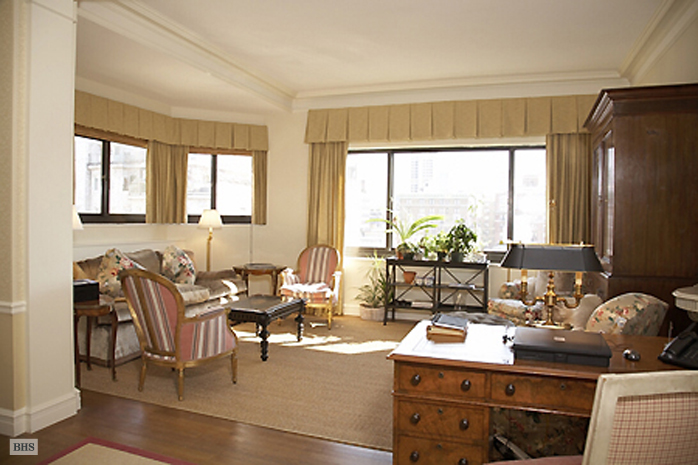 Photo 1 of 25 East 83rd Street, Upper East Side, NYC, $860,000, Web #: 471588